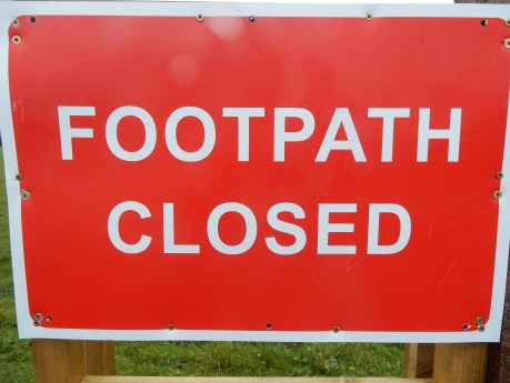Footpath Closed.JPG